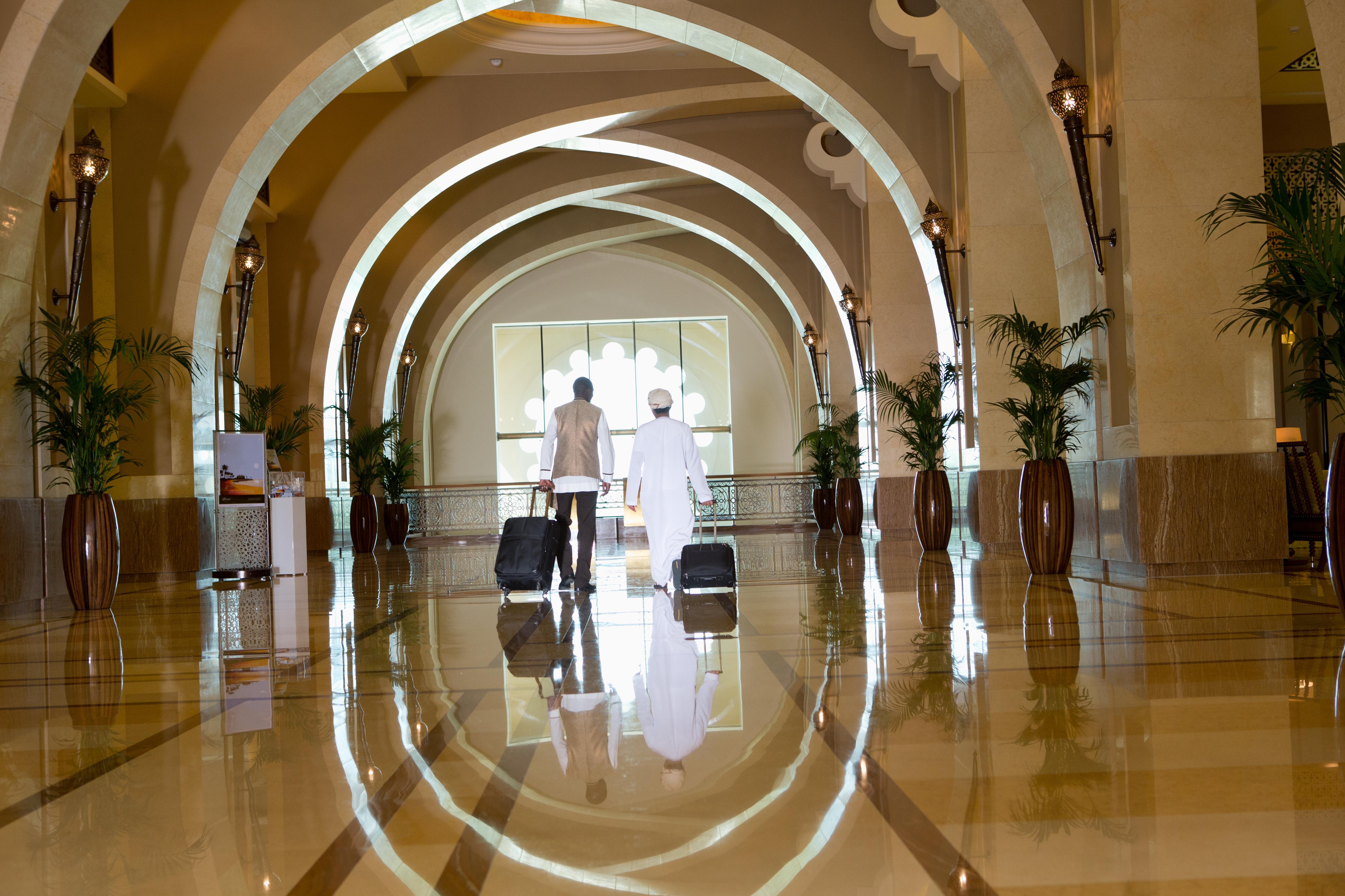 Hotel Fairmont The Palm Dubai Esterno foto The interior of the hotel