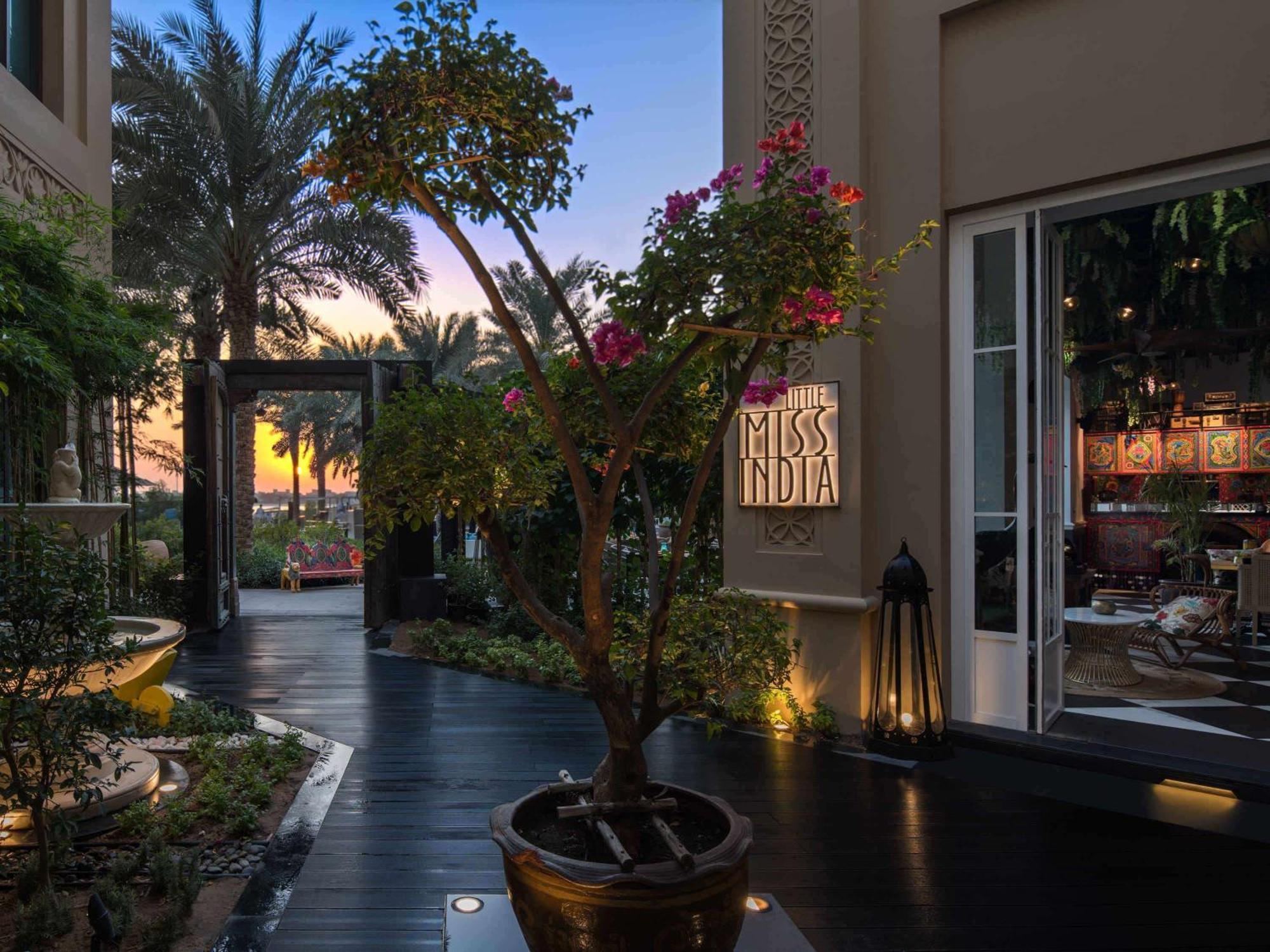 Hotel Fairmont The Palm Dubai Esterno foto