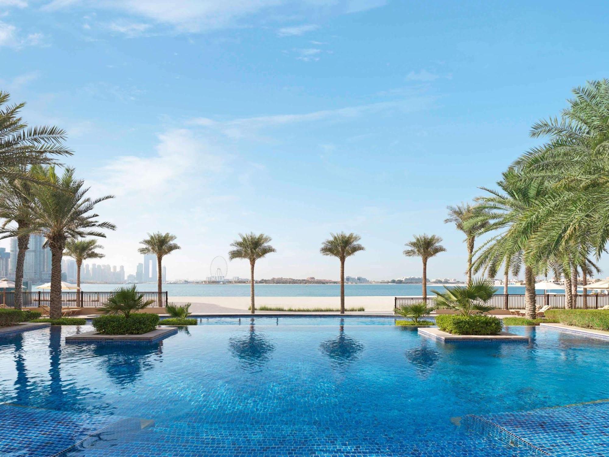 Hotel Fairmont The Palm Dubai Esterno foto